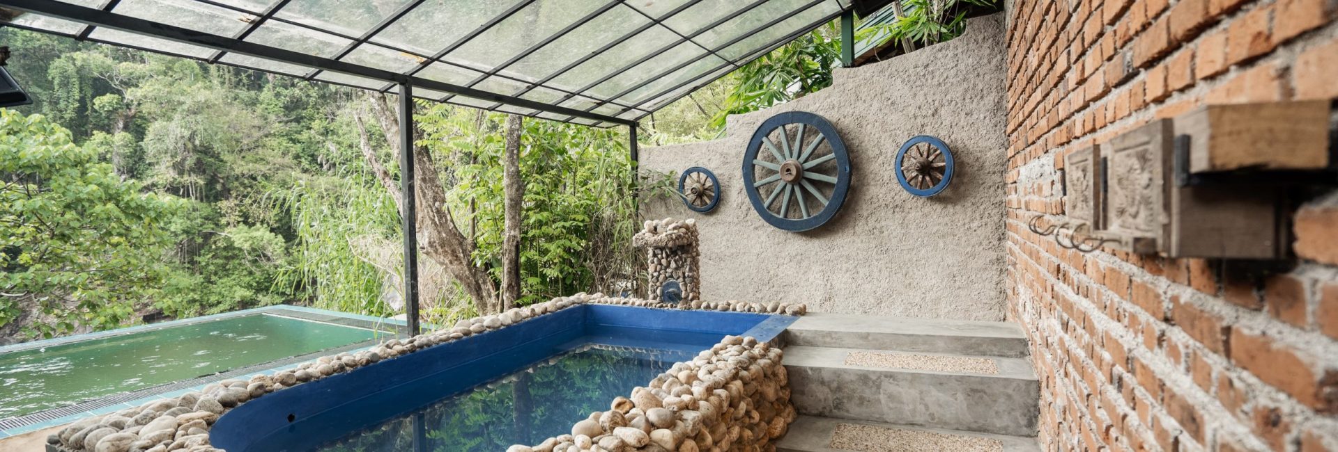Savendara Villa with River Tub with Private Pool