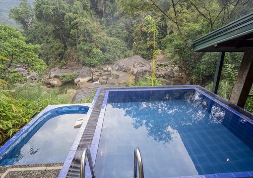 Kasthuri Villa with Plunge Pool & River Tub